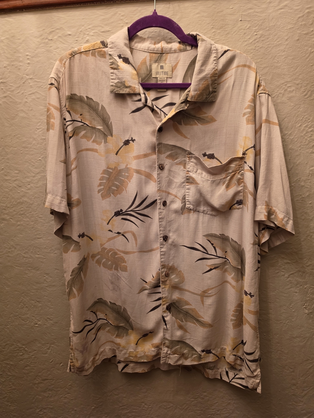 Solitude 100% Silk Botanical Camp Shirt L Cream Botanical Hawaiian *flaws*